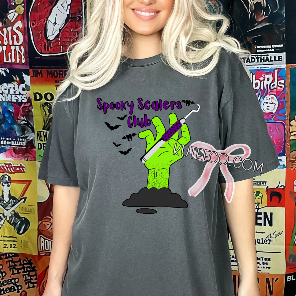 Spooky Scalers Club - T-Shirt