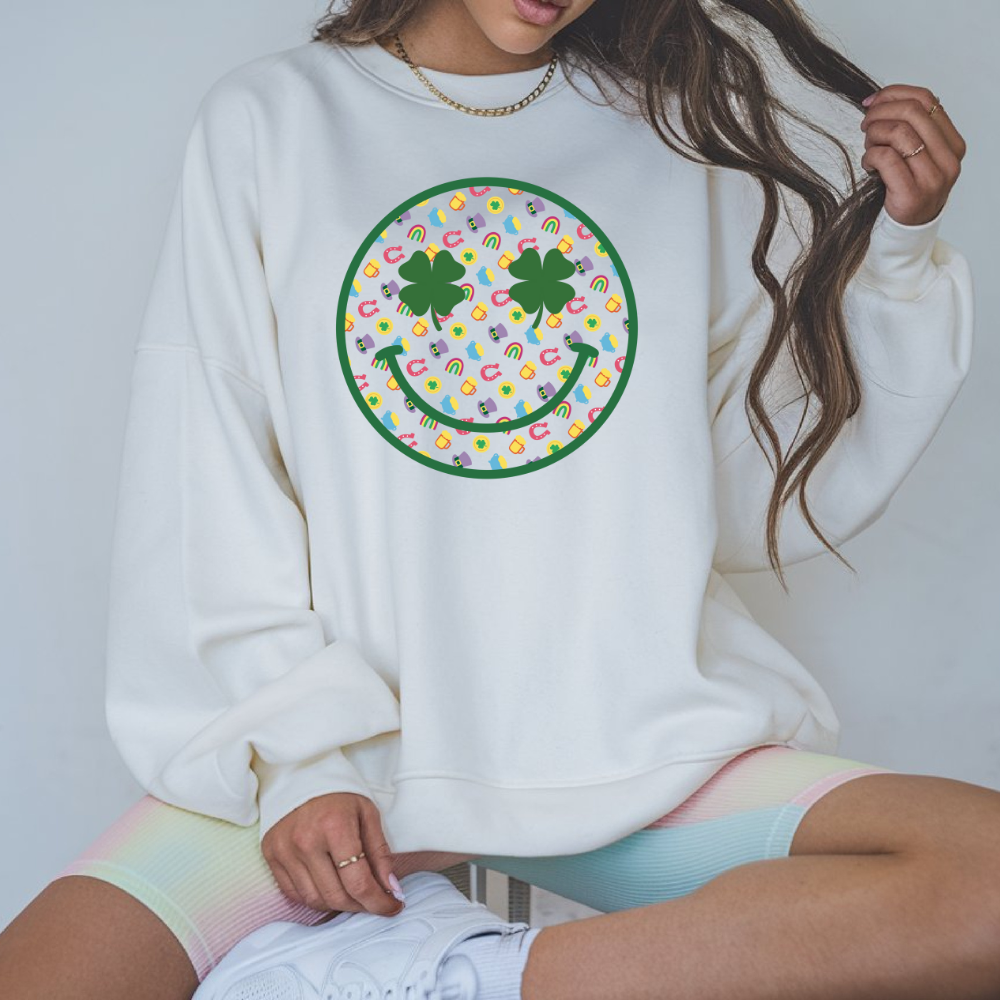 Lucky Smiley- Sweater Crewneck