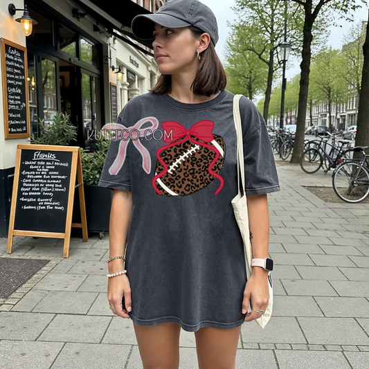 Cheetah Football Bow - T- Shirt