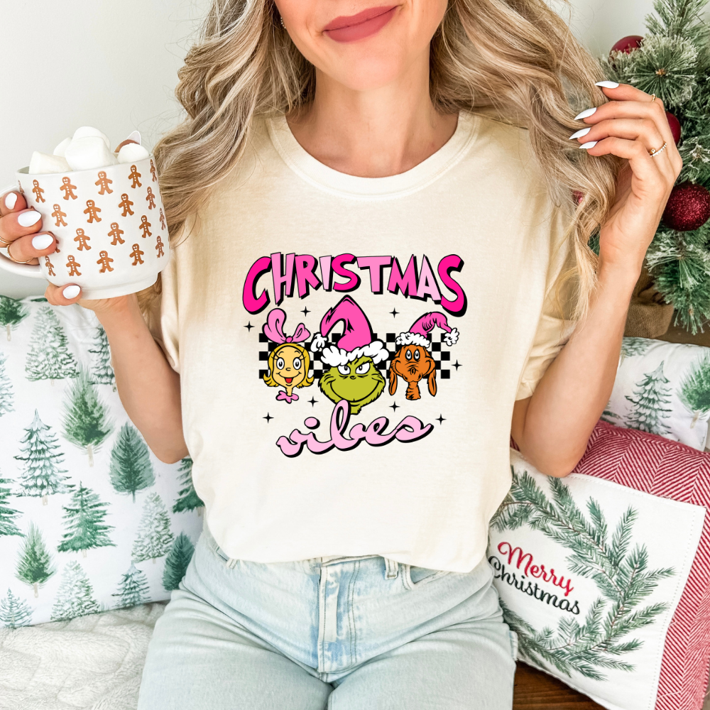 Christmas Grinch Vibes- Tee