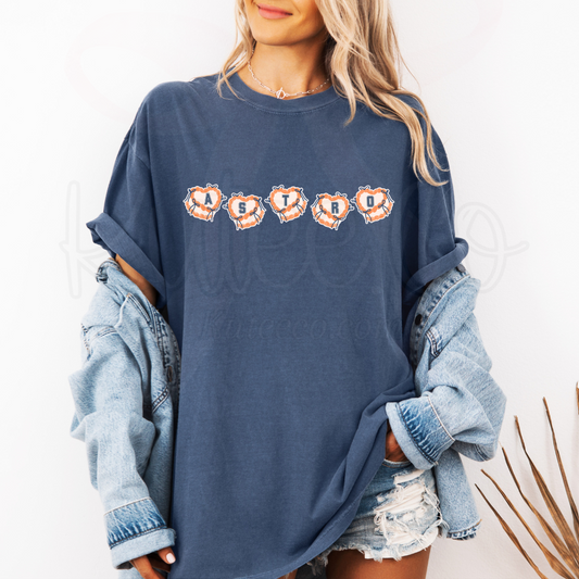 Astros pride in style with this cute cropped Houston Astros t-shirt – the perfect mix of sporty and trendy. Designed for comfort and flair, this women’s Astros tee features a flattering  soft breathable fabric, and the iconic team logo front and center. repping H-Town on the go, this Astros crop top is a game-day must-have.
