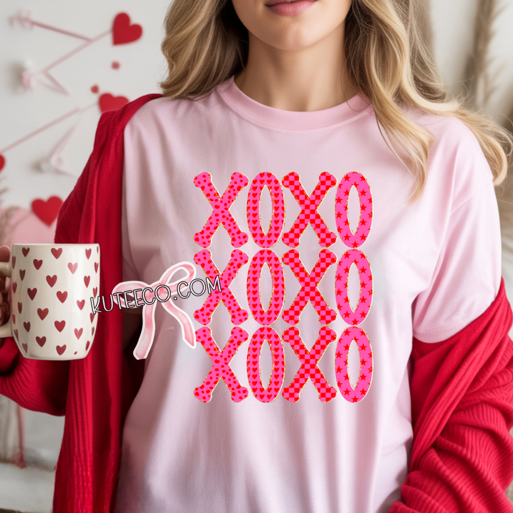 XOXO- Shirt/ Sweatshirt