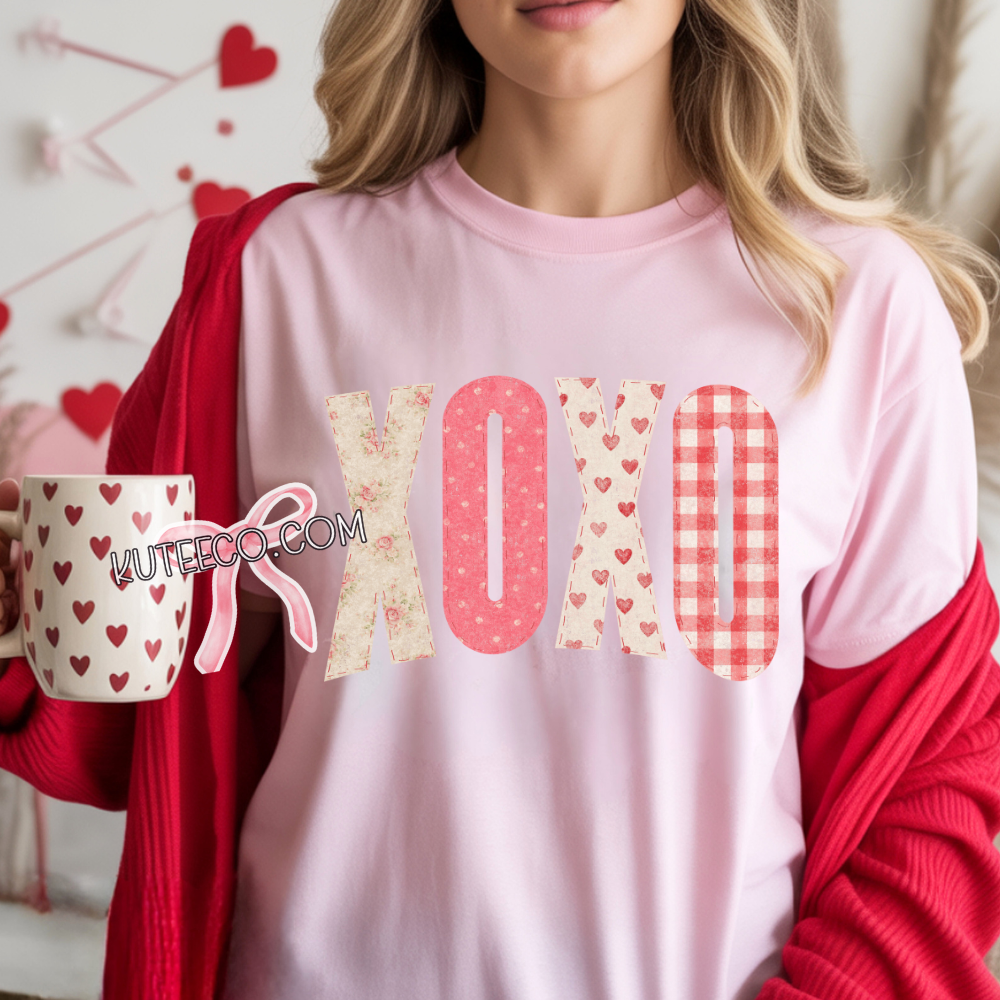 Stitched XOXO - Shirt/ Sweatshirt