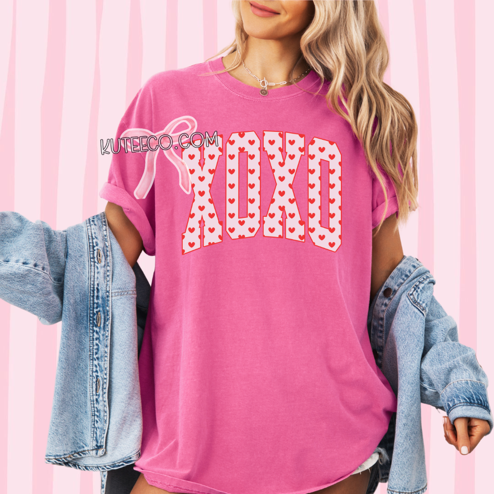 V-day XOXO pink hearts- Shirt/ Sweatshirt